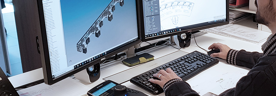 SpaceMouse Enterprise in GESAB‘s technical office SpaceMouse Enterprise in GESAB‘s technical office